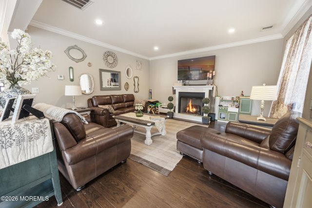 204 West Street, Union Beach, NJ 07735