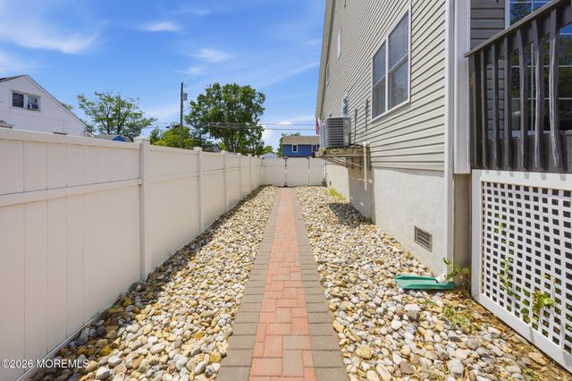 204 West Street, Union Beach, NJ 07735
