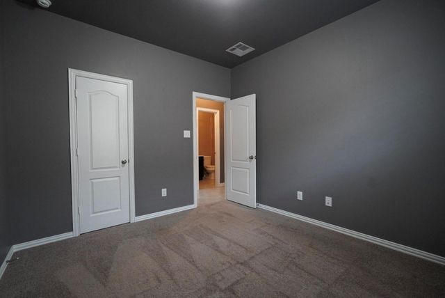 2507 Galley Ridge Drive, Texas City, TX 77568