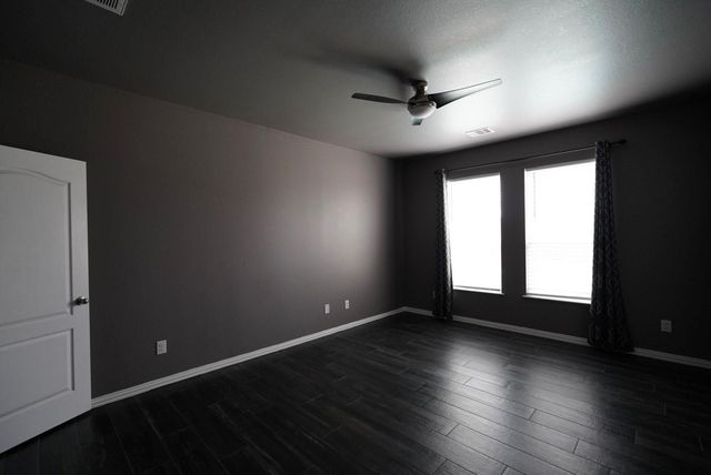 2507 Galley Ridge Drive, Texas City, TX 77568