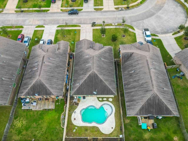 2507 Galley Ridge Drive, Texas City, TX 77568