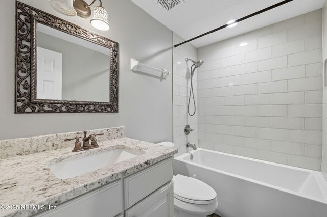 7108 PRELLIE Street, Jacksonville, FL 32210