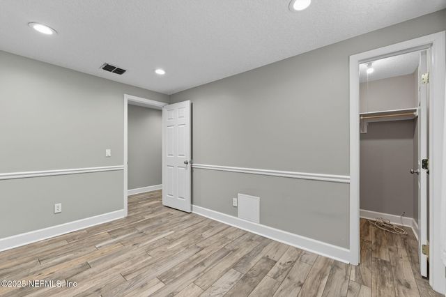 7108 PRELLIE Street, Jacksonville, FL 32210