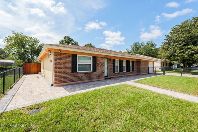 7108 PRELLIE Street, Jacksonville, FL 32210