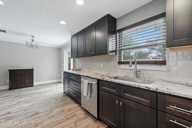 7108 PRELLIE Street, Jacksonville, FL 32210