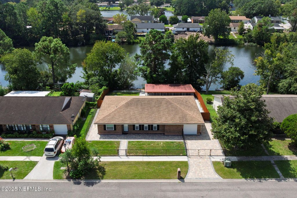 7108 PRELLIE Street, Jacksonville, FL 32210