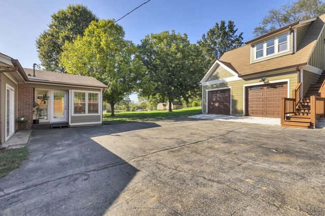 410 Cheyenne Trl, Columbia, TN 38401