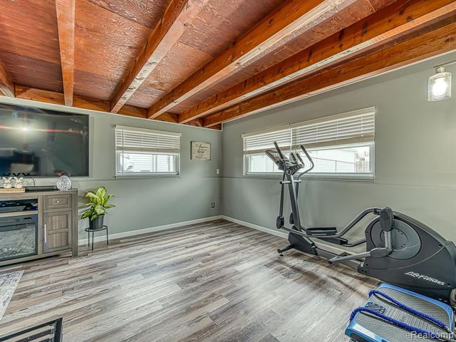 31753 Hazel Street, Rockwood, MI 48173