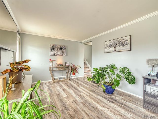 31753 Hazel Street, Rockwood, MI 48173