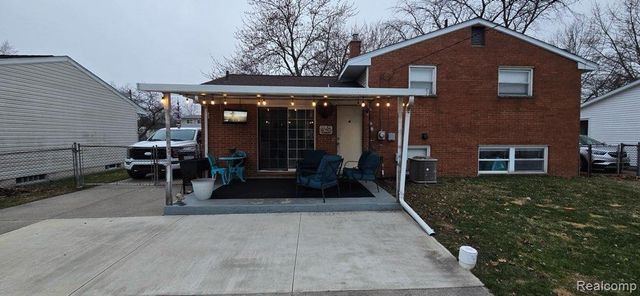 31753 Hazel Street, Rockwood, MI 48173