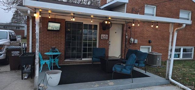 31753 Hazel Street, Rockwood, MI 48173