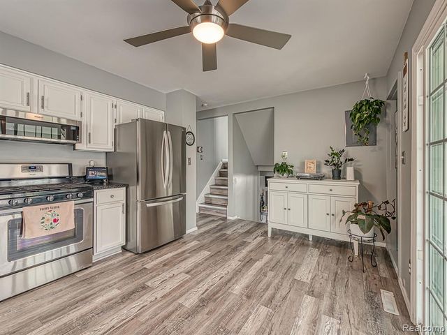 31753 Hazel Street, Rockwood, MI 48173