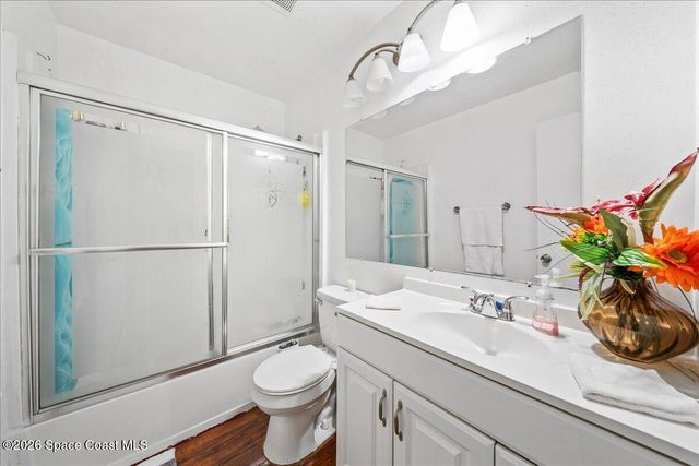 247 Cambridge Lane, Melbourne, FL 32935