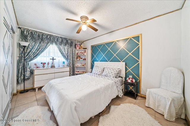 247 Cambridge Lane, Melbourne, FL 32935