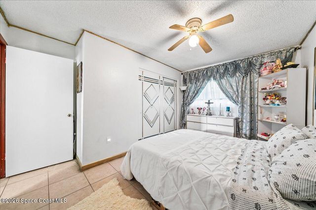 247 Cambridge Lane, Melbourne, FL 32935