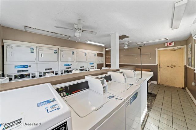 247 Cambridge Lane, Melbourne, FL 32935