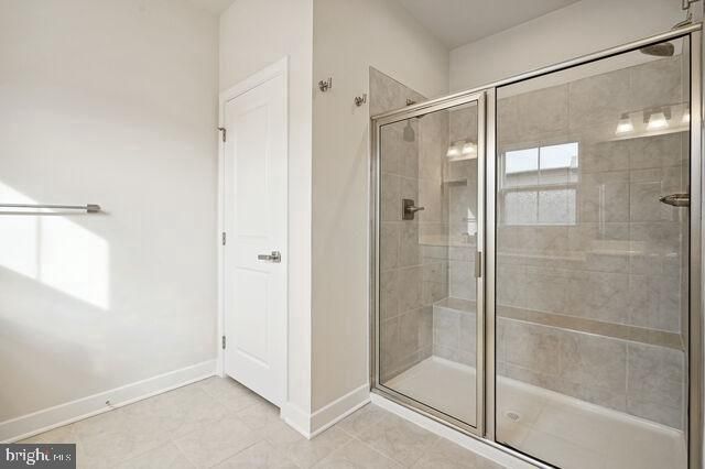 2715 EVANSGREEN DR, Suitland, MD 20746