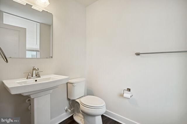 2715 EVANSGREEN DR, Suitland, MD 20746