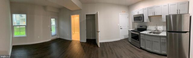 2715 EVANSGREEN DR, Suitland, MD 20746