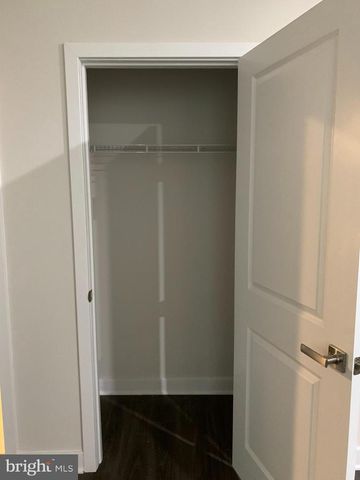 2715 EVANSGREEN DR, Suitland, MD 20746