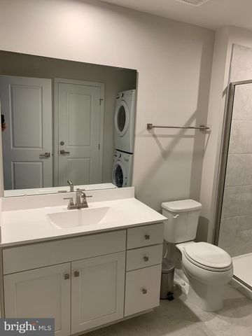 2715 EVANSGREEN DR, Suitland, MD 20746