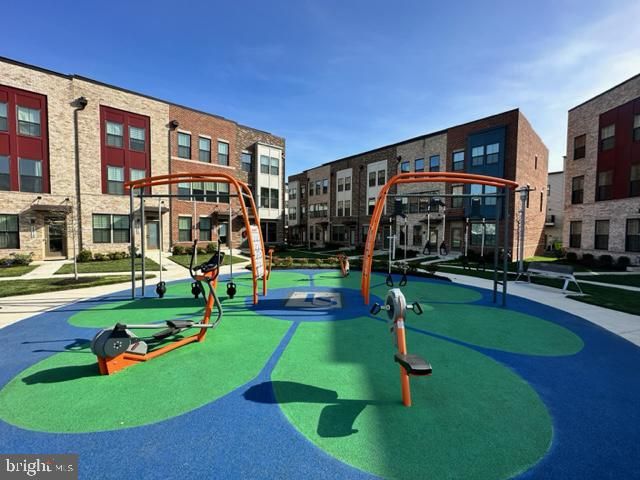 2715 EVANSGREEN DR, Suitland, MD 20746