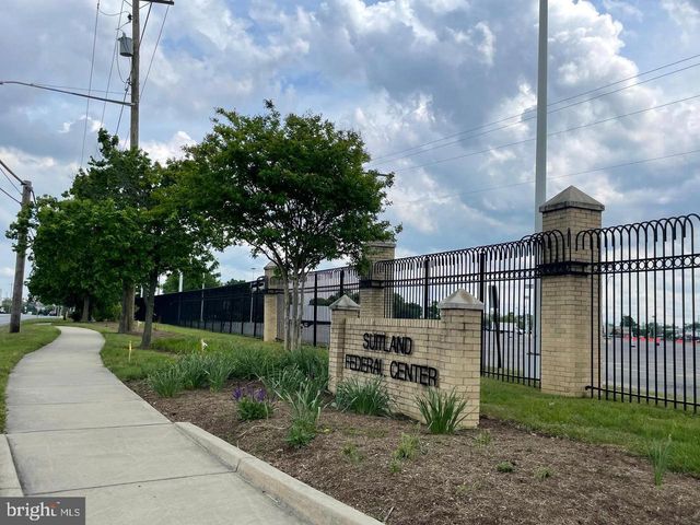 2715 EVANSGREEN DR, Suitland, MD 20746