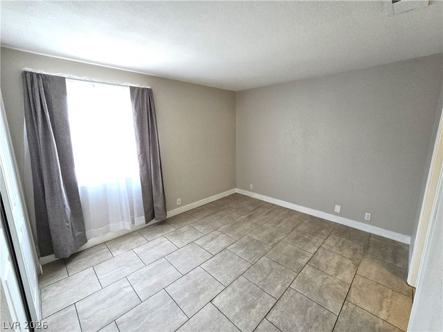 4300 North Lamont Street 291, Las Vegas, NV 89115