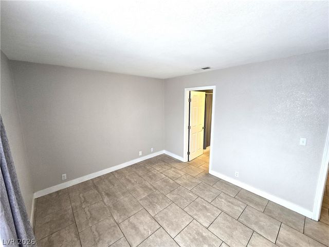 4300 North Lamont Street 291, Las Vegas, NV 89115