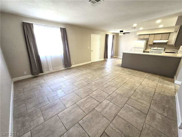 4300 North Lamont Street 291, Las Vegas, NV 89115