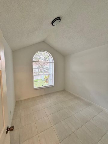2990 NW 68th Avenue, Margate, FL 33063