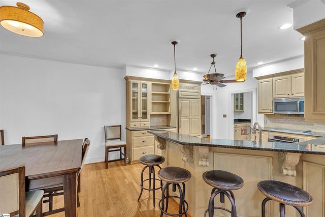 388 Pinehurst Drive, Spartanburg, SC 29306