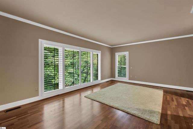 388 Pinehurst Drive, Spartanburg, SC 29306