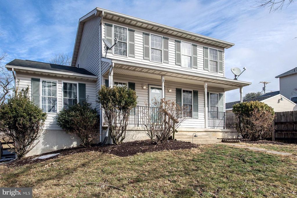 303 WOODPOINT AVENUE, Hagerstown, MD 21740