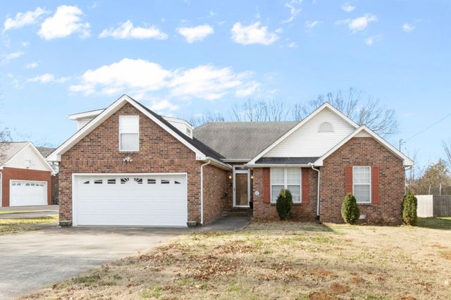 716 Saint Francis Ave, Smyrna, TN 37167