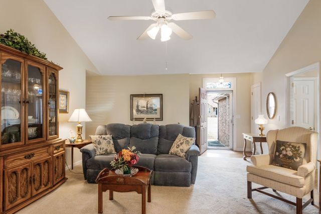 716 Saint Francis Ave, Smyrna, TN 37167