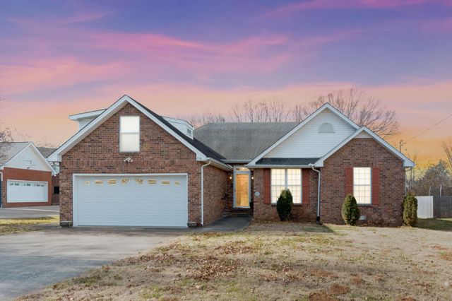 716 Saint Francis Ave, Smyrna, TN 37167