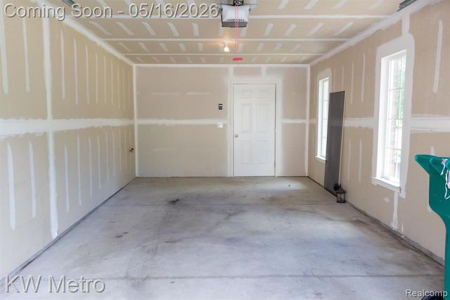 49144 W Woods Drive, Shelby Twp, MI 48317