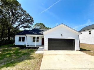 211 Queens Court, Gastonia, NC 28052