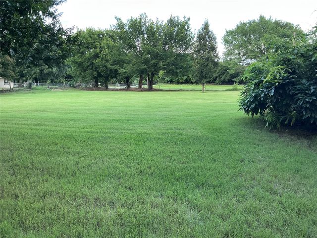 2330 Knight Road, Denison, TX 75020