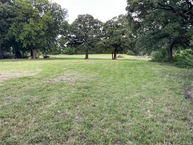 2330 Knight Road, Denison, TX 75020