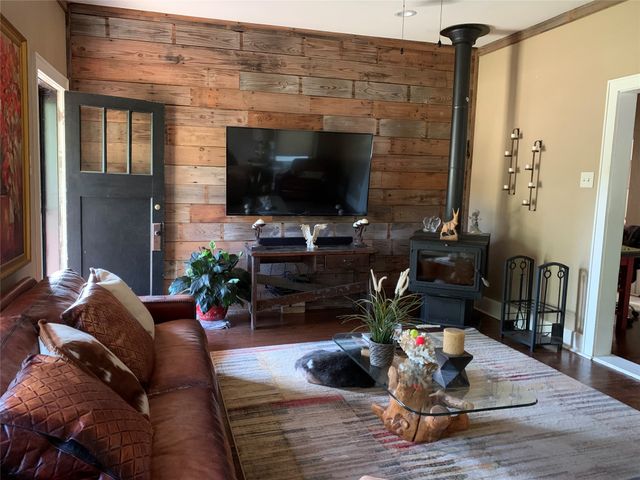 2330 Knight Road, Denison, TX 75020