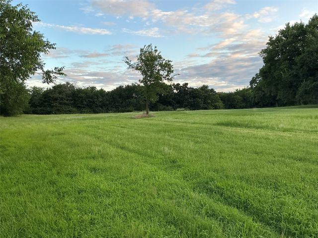 2330 Knight Road, Denison, TX 75020