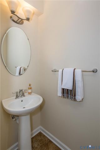 8807 Proctors Run Dr, Chester, VA 23237