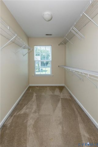 8807 Proctors Run Dr, Chester, VA 23237