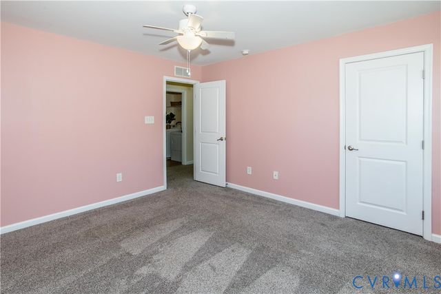 8807 Proctors Run Dr, Chester, VA 23237