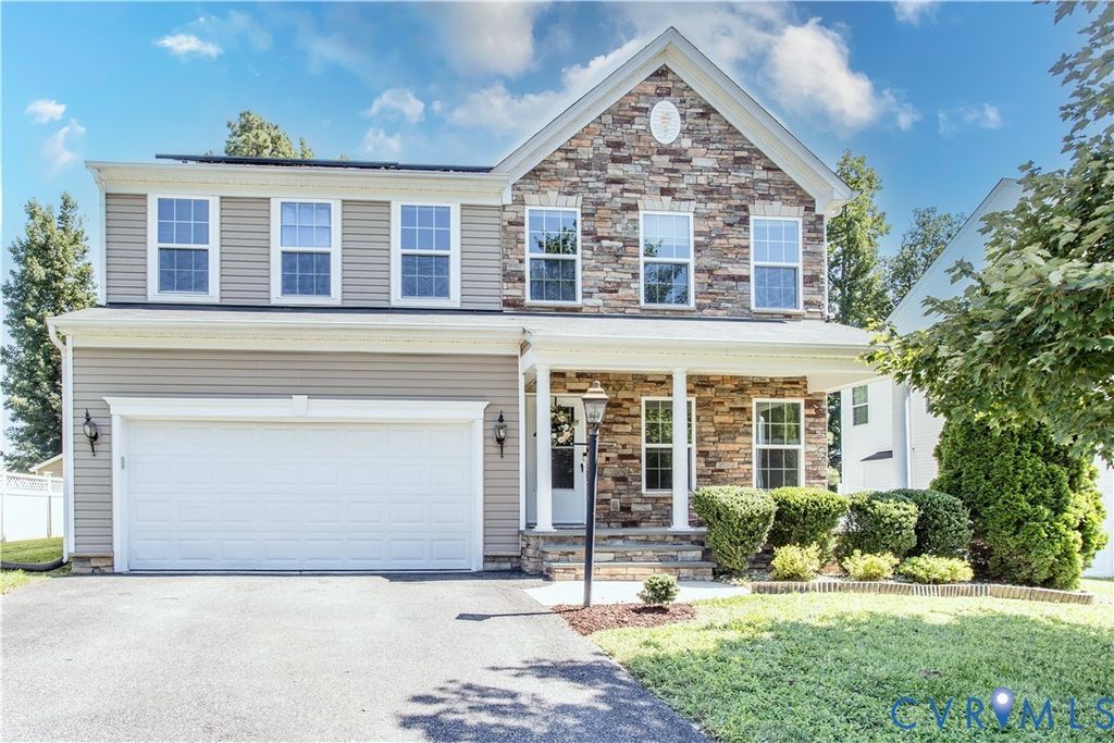 8807 Proctors Run Dr, Chester, VA 23237