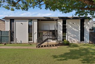 306 Renfro Street, Grand Prairie, TX 75051