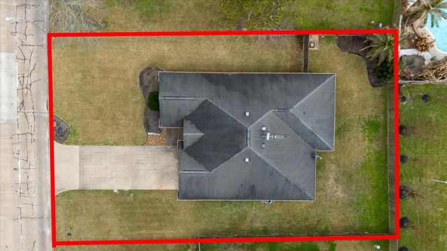 1207 S Diamondhead Boulevard, Crosby, TX 77532