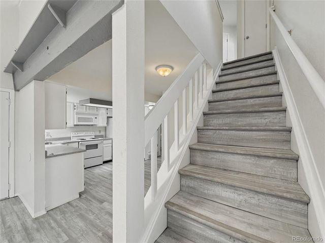 942 S Dearborn Way 10, Aurora, CO 80012